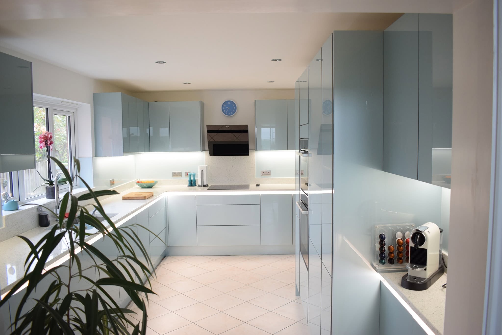 Contemporary Kitchen Fit